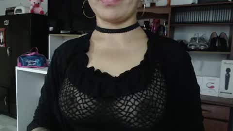Nadia  online show from February 2, 6:47 am