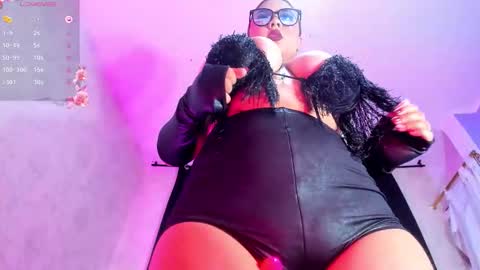 Snapshot of nahiara_lee_ chatting on September 17, 11:57 am Nahia online show from September 17, 11:57 am