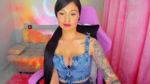 Nahome online show from February 7, 3:08 pm