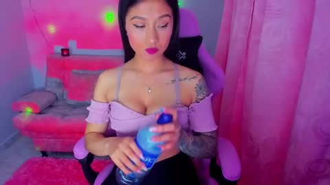 Nahome online show from February 22, 2:17 am