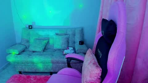 Nahome online show from February 21, 5:13 am