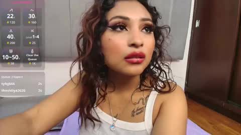 Snapshot of naia_cruz_ chatting on September 11, 7:48 pm Naia online show from September 11, 7:48 pm