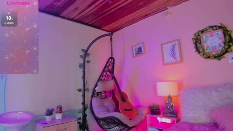Snapshot of nalia_adams chatting on March 5, 12:33 pm Nalia Adams online show from March 5, 12:33 pm