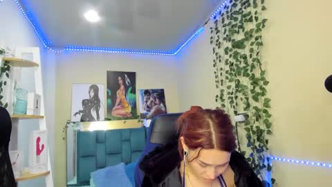 naomy online show from January 26, 2:35 am