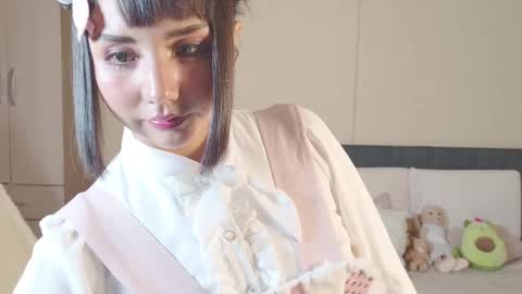 Naree online show from March 2, 1:05 pm