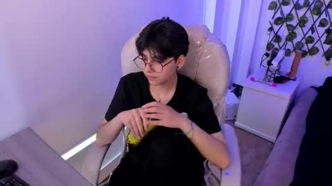 Snapshot of nathalyy_ds chatting on September 15, 8:43 pm nathalyy_ds online show from September 15, 8:43 pm