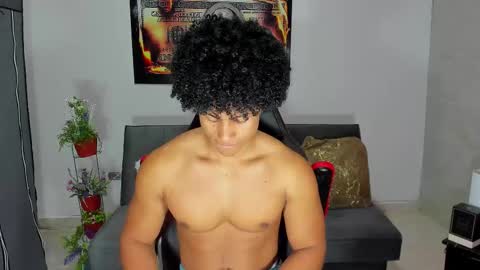 Snapshot of nathan_sexy247 chatting on September 17, 10:52 am Nathan online show from September 17, 10:52 am