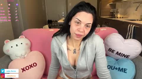 NATTY FIERROS online show from February 5, 8:14 pm