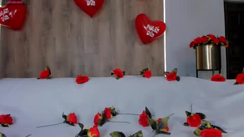 Naty Ferrer online show from February 14, 10:49 am