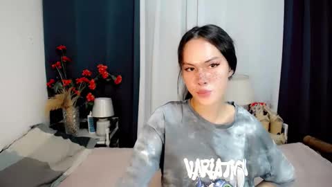 Snapshot of naughty_betany chatting on March 11, 8:52 am naughty_betany online show from March 11, 8:52 am