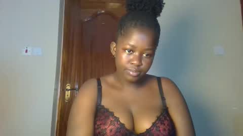 Lydiah online show from September 18, 11:20 pm