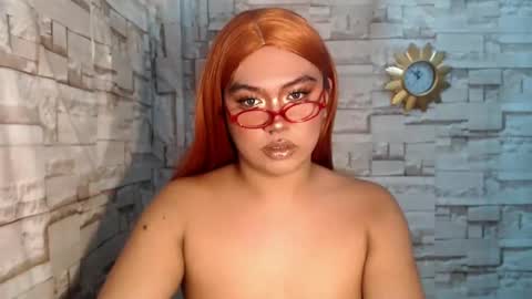 naughty_ursula21xxx online show from January 30, 4:24 pm