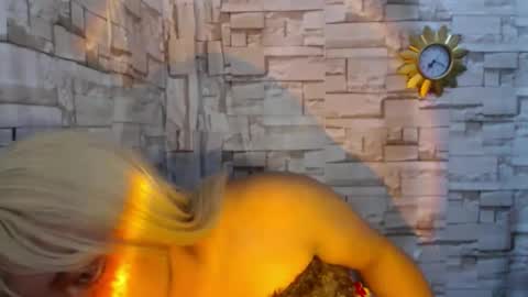 naughty_ursula21xxx online show from January 26, 11:50 am