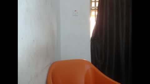 nautyslimfit online show from March 8, 1:57 pm