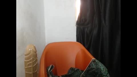 nautyslimfit online show from March 6, 11:03 am
