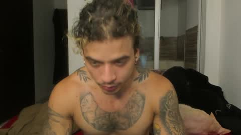 Nei turn green online show from December 5, 2:26 am