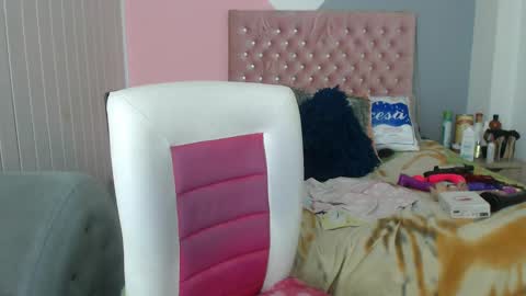 negrabig 38 online show from March 1, 12:23 pm