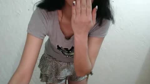 Snapshot of nensyfay_ chatting on January 12, 12:39 am Nensy online show from January 12, 12:39 am