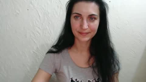 Snapshot of nensyfay_ chatting on December 29, 3:00 am Nensy online show from December 29, 3:00 am