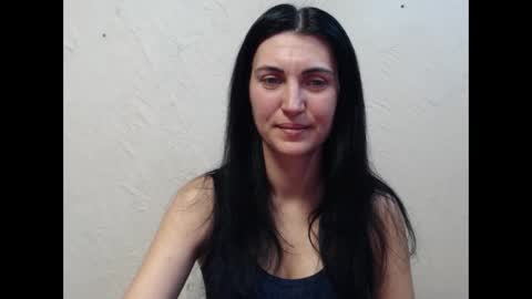 Snapshot of nensyfay_ chatting on February 19, 2:22 pm Nensy online show from February 19, 2:22 pm