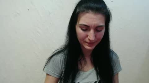 Snapshot of nensyfay_ chatting on December 23, 3:11 pm Nensy online show from December 23, 3:11 pm