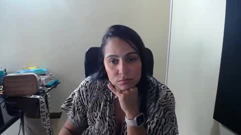 kelly lopez online show from February 26, 6:48 pm