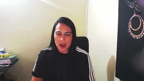 kelly lopez online show from January 24, 1:57 pm
