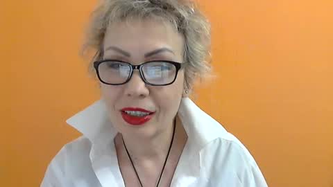 NessyJenixs online show from March 6, 5:54 pm