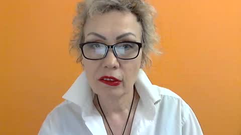 NessyJenixs online show from March 5, 9:59 pm