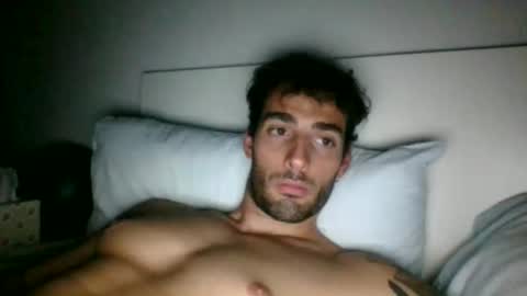 Snapshot of nicegguy9826 chatting on September 10, 7:31 am nicegguy9826 online show from September 10, 7:31 am