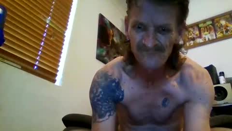 Snapshot of niceozziecockxxx chatting on January 19, 7:46 am Sexiishaine online show from January 19, 7:46 am