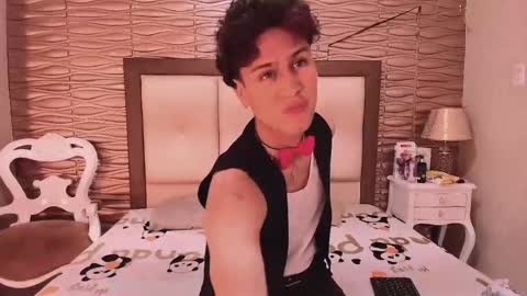 nickcoper online show from September 18, 11:47 am