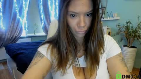 NickyBlein online show from February 12, 7:23 am
