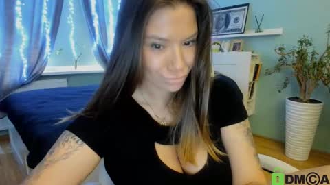 NickyBlein online show from February 11, 7:54 am
