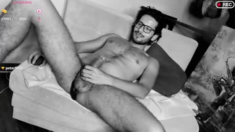 nicolasrodrii online show from March 10, 12:39 am