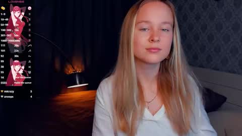 Snapshot of nicolavanderbie chatting on September 10, 6:20 pm Nicoletta online show from September 10, 6:20 pm