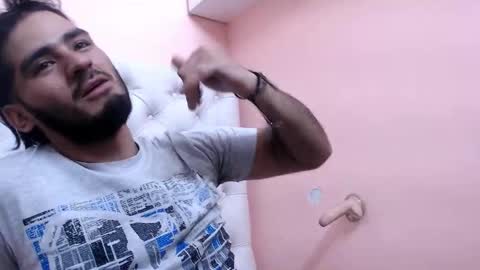 Snapshot of nicolay_r chatting on September 17, 6:33 pm Nicolay online show from September 17, 6:33 pm