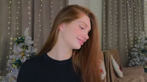 Snapshot of nicole_broown chatting on December 15, 11:53 pm Nicole online show from December 15, 11:53 pm