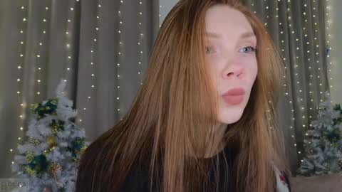 Snapshot of nicole_broown chatting on December 15, 8:47 pm Nicole online show from December 15, 8:47 pm