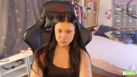 Snapshot of nicole_parshikova chatting on September 14, 7:21 am My name is Nicole. I m completely new here online show from September 14, 7:21 am
