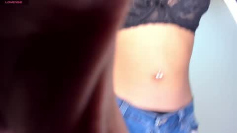 Snapshot of nicole_samantha chatting on February 5, 11:44 am Samantha online show from February 5, 11:44 am