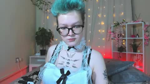 Nicole online show from January 14, 11:05 pm