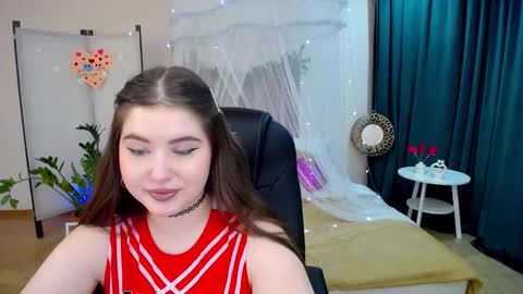 nicolefoxery online show from February 26, 9:42 pm