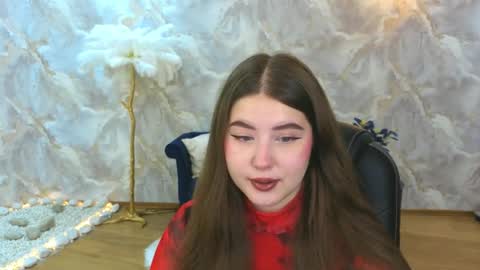 nicolefoxery online show from September 16, 3:30 am