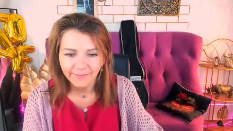 Snapshot of nicolehits chatting on September 16, 5:32 am nicolehits online show from September 16, 5:32 am