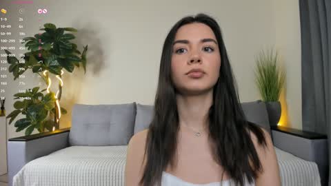 Dua Lipa online show from January 9, 1:02 pm