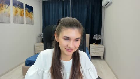 Snapshot of nicolewerti chatting on January 11, 5:51 pm nicolewerti online show from January 11, 5:51 pm