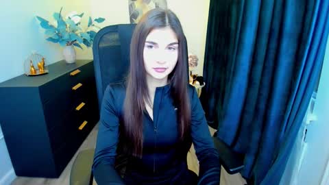 Snapshot of nicolewerti chatting on September 19, 5:55 am nicolewerti online show from September 19, 5:55 am