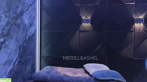 Snapshot of nicollbashel chatting on February 28, 5:26 am Nicoll Independent model online show from February 28, 5:26 am