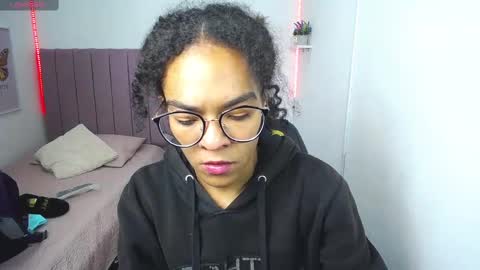          online show from March 10, 12:38 pm